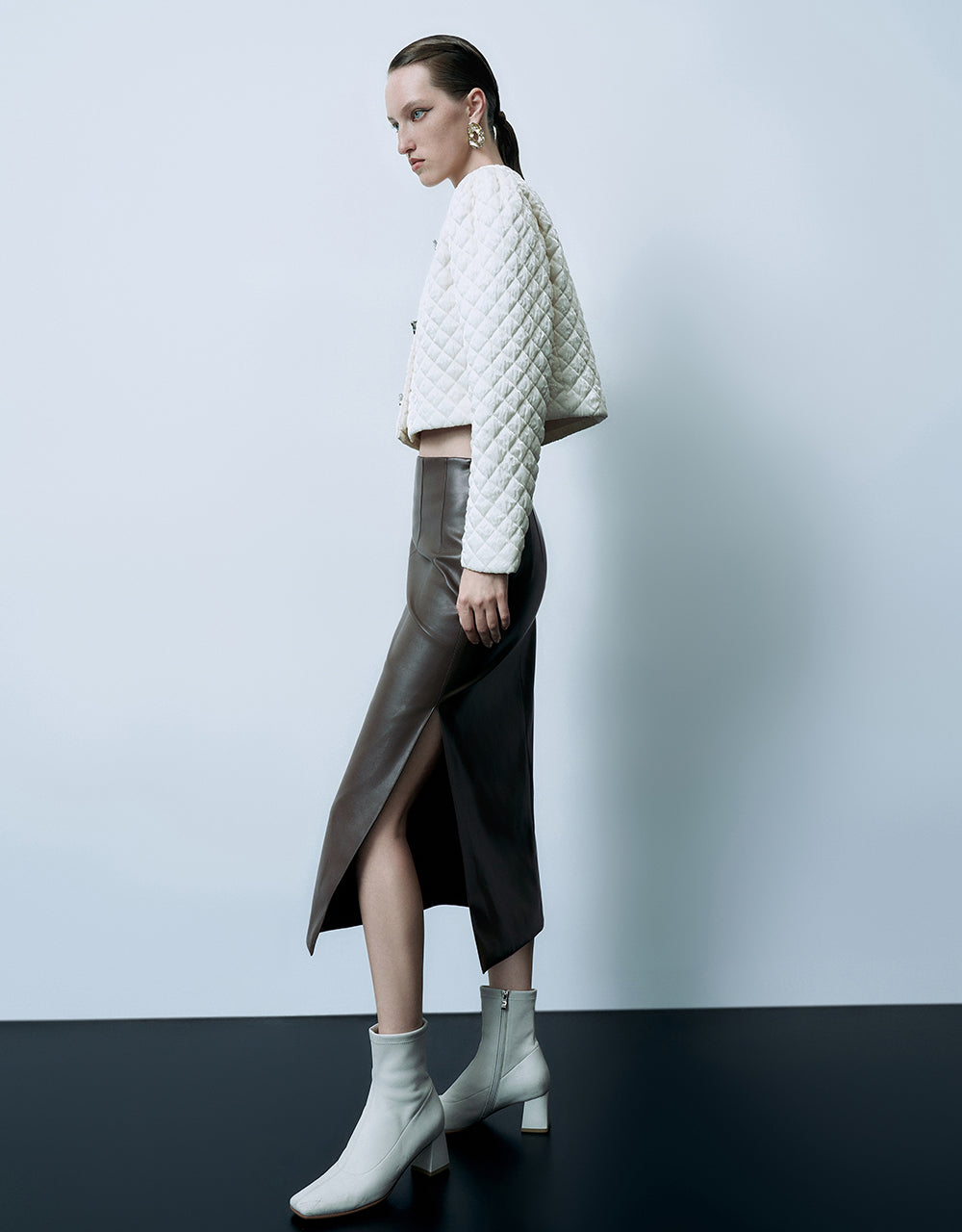 Embossed U Neck Padded Coat - Image 8