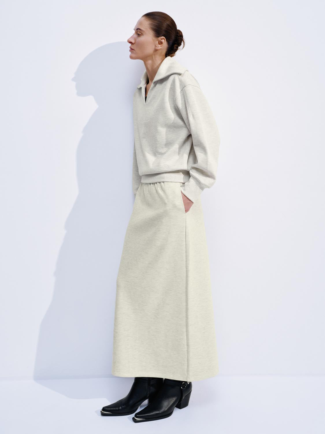 V-Neck Large Collar Sweatshirts - Image 5