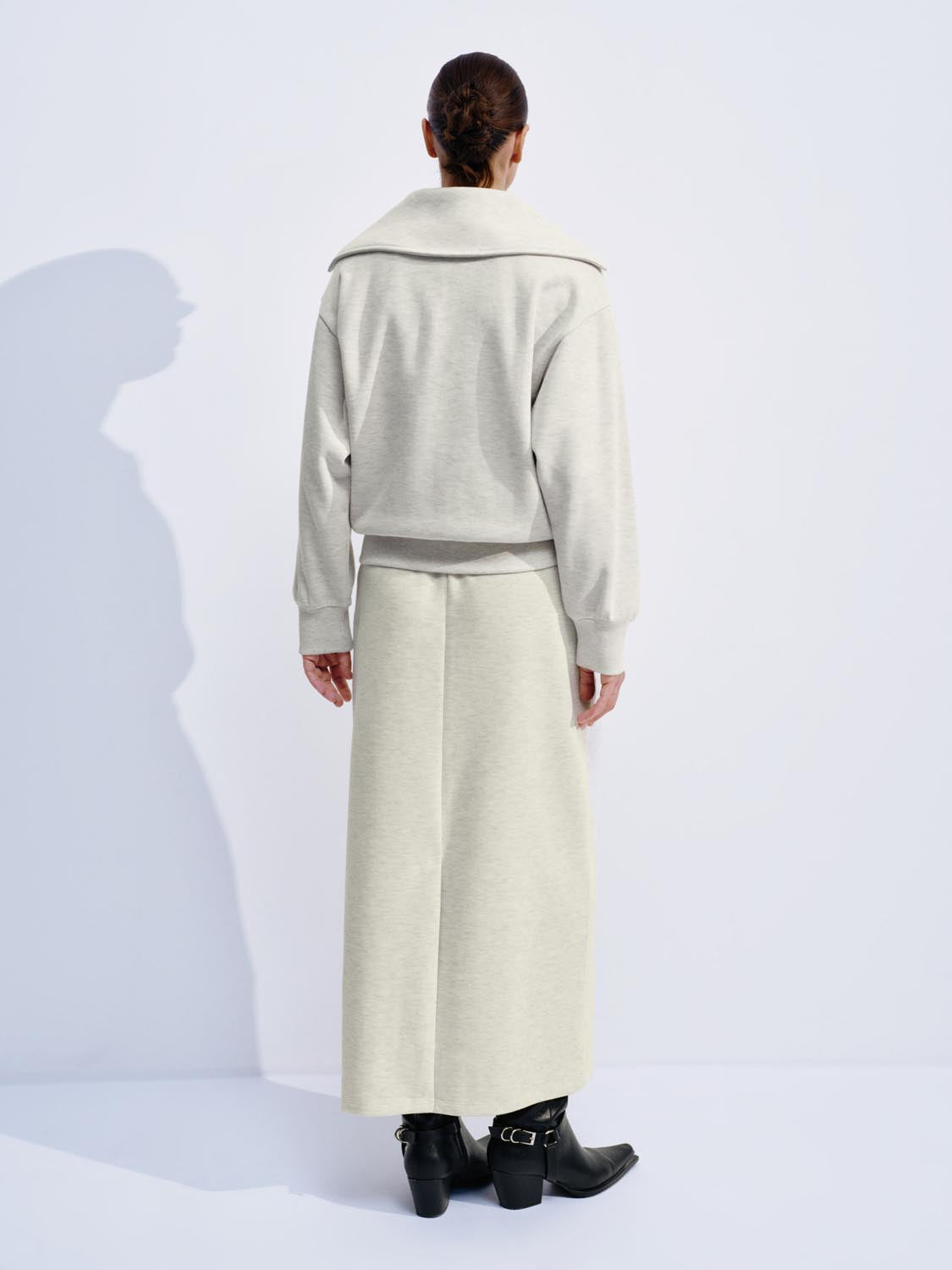 V-Neck Large Collar Sweatshirts - Image 6