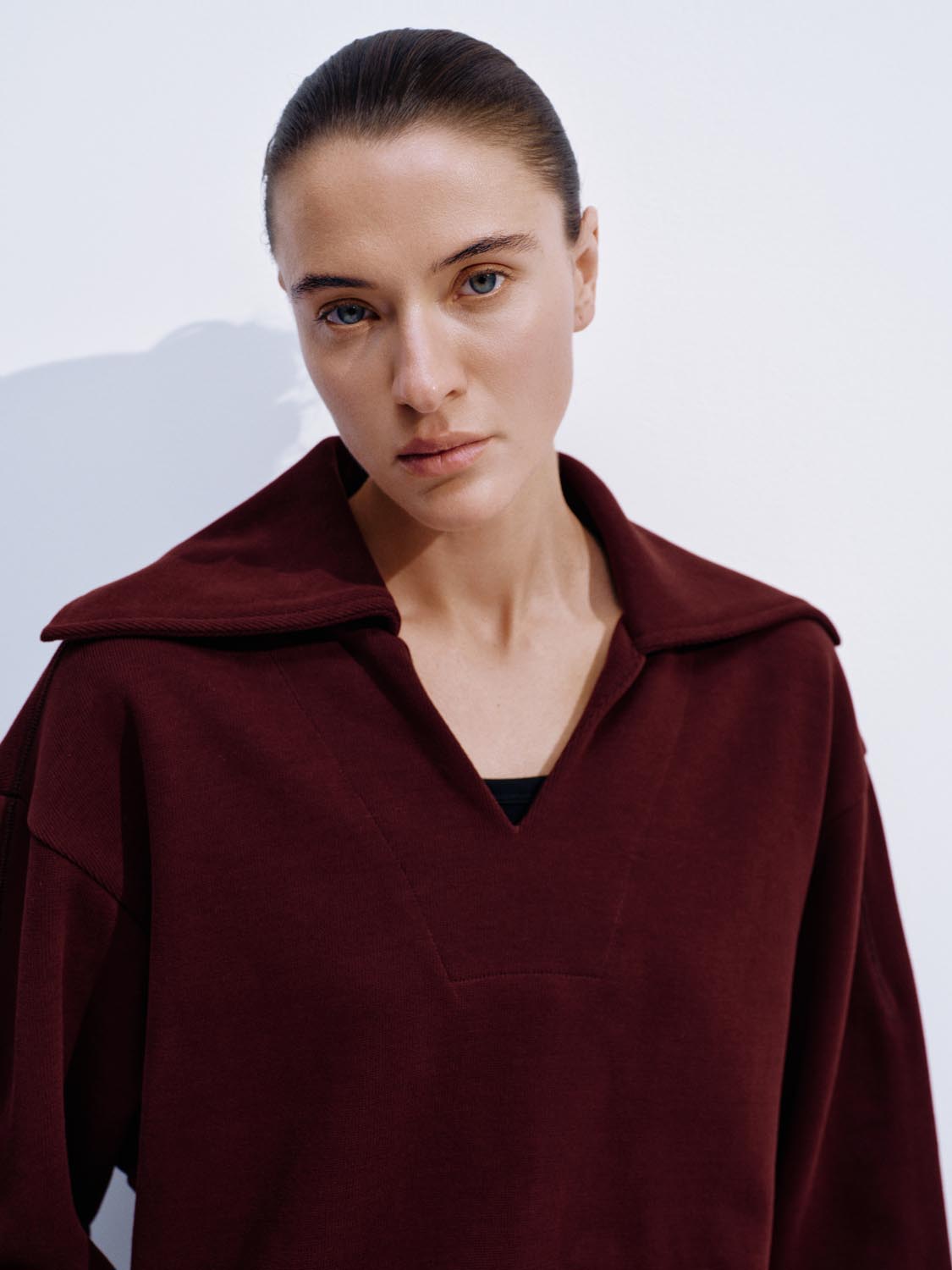 V-Neck Large Collar Sweatshirts - Image 11